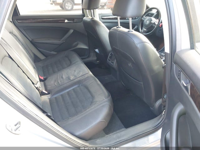 45733078 :رقم المزاد ، 1VWCN7A39EC058241 vin ، 2014 Volkswagen Passat 2.0l Tdi Sel Premium مزاد بيع