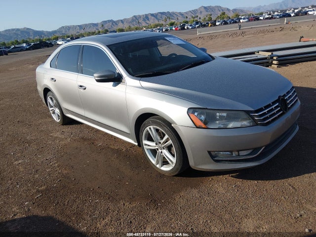 2013 Volkswagen Passat 2.0l Tdi Sel Premium მანქანა იყიდება აუქციონზე, vin: 1VWCN7A31DC078871, აუქციონის ნომერი: 45733115