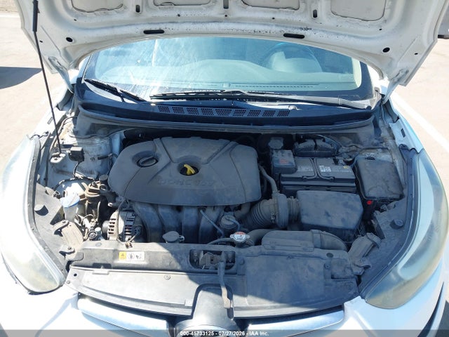 5NPDH4AE5GH760434 Hyundai ELANTRA SE