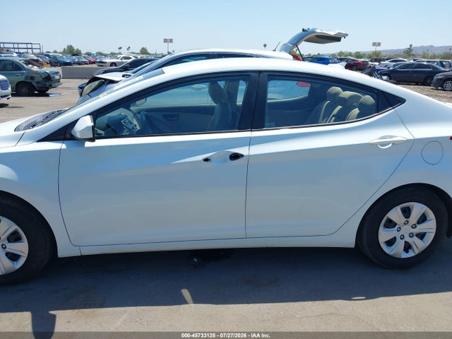 5NPDH4AE5GH760434 Hyundai ELANTRA SE