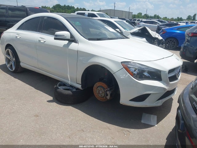 45733143 :رقم المزاد ، WDDSJ4EBXFN206290 vin ، 2015 Mercedes-benz Cla 250 مزاد بيع