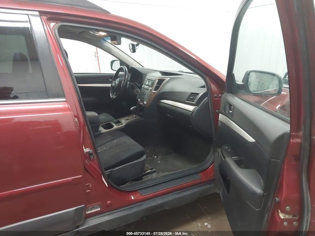Продаж на аукціоні авто 2013 Subaru Outback 2.5i Premium, vin: 4S4BRCCC6D3265849, номер лоту: 45733145