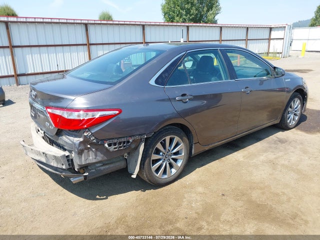 4T1BD1FK6GU181115 Toyota Camry Hybrid Xle