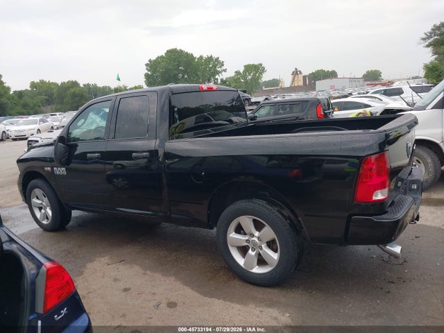45733194 :رقم المزاد ، 1C6RR7FT4FS600080 vin ، 2015 Ram 1500 Express مزاد بيع