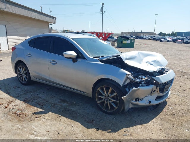 Продажа на аукционе авто 2018 Mazda Mazda3 Touring, vin: 3MZBN1V33JM181271, номер лота: 45733258