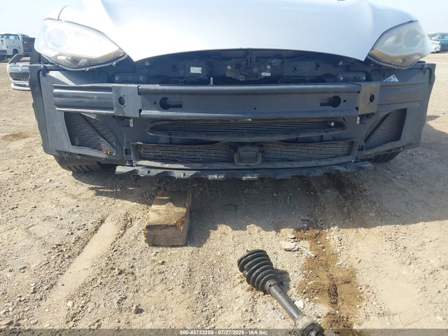 Продаж на аукціоні авто 2016 Tesla Model S 60d/70d/75d/85d/90d, vin: 5YJSA1E21GF128152, номер лоту: 45733259