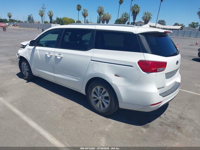 KIA SEDONA LX 2017 KNDMB5C14H6339186 Image 3