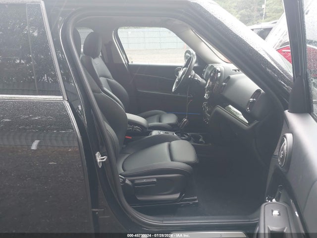 Продажа на аукционе авто 2024 Mini Countryman Cooper S, vin: WMZ83BR0XR3S16233, номер лота: 45733324