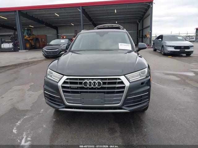 2018 Audi Q5 2.0t Premium/2.0t Tech Premium მანქანა იყიდება აუქციონზე, vin: WA1ANAFY7J2077568, აუქციონის ნომერი: 45733332