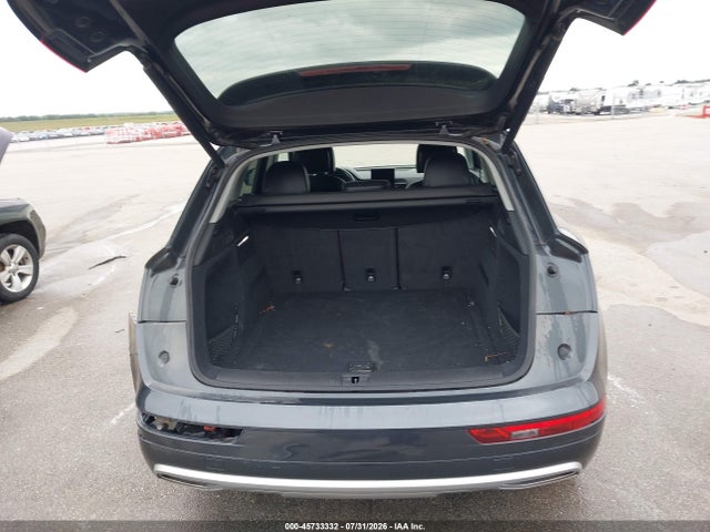 2018 Audi Q5 2.0t Premium/2.0t Tech Premium მანქანა იყიდება აუქციონზე, vin: WA1ANAFY7J2077568, აუქციონის ნომერი: 45733332