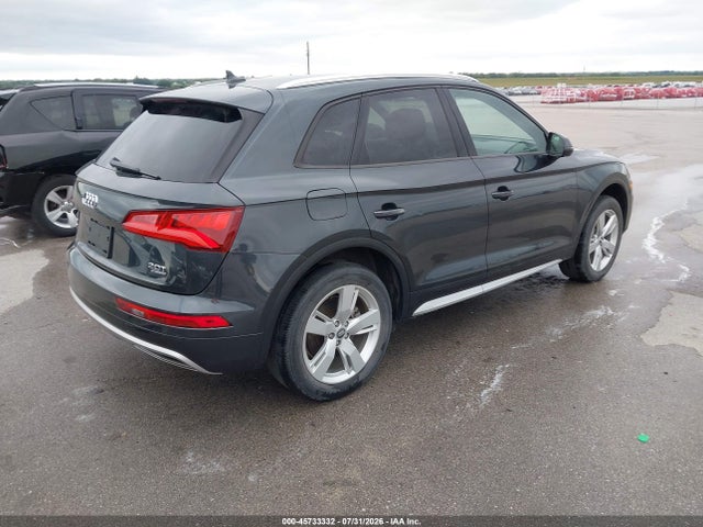 2018 Audi Q5 2.0t Premium/2.0t Tech Premium მანქანა იყიდება აუქციონზე, vin: WA1ANAFY7J2077568, აუქციონის ნომერი: 45733332