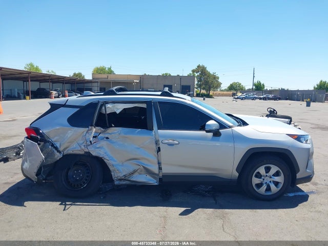 2020 Toyota Rav4 Le მანქანა იყიდება აუქციონზე, vin: 2T3K1RFV2LW082648, აუქციონის ნომერი: 45733348