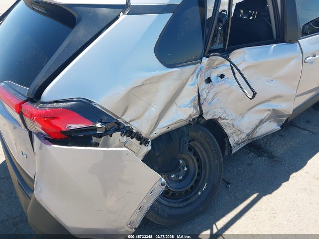 2020 Toyota Rav4 Le მანქანა იყიდება აუქციონზე, vin: 2T3K1RFV2LW082648, აუქციონის ნომერი: 45733348