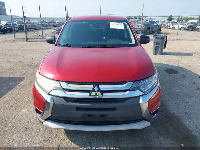 Продаж на аукціоні авто 2018 Mitsubishi Outlander Es, vin: JA4AD2A30JZ032838, номер лоту: 45733376