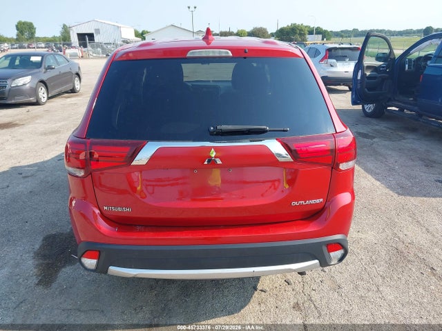 Продаж на аукціоні авто 2018 Mitsubishi Outlander Es, vin: JA4AD2A30JZ032838, номер лоту: 45733376