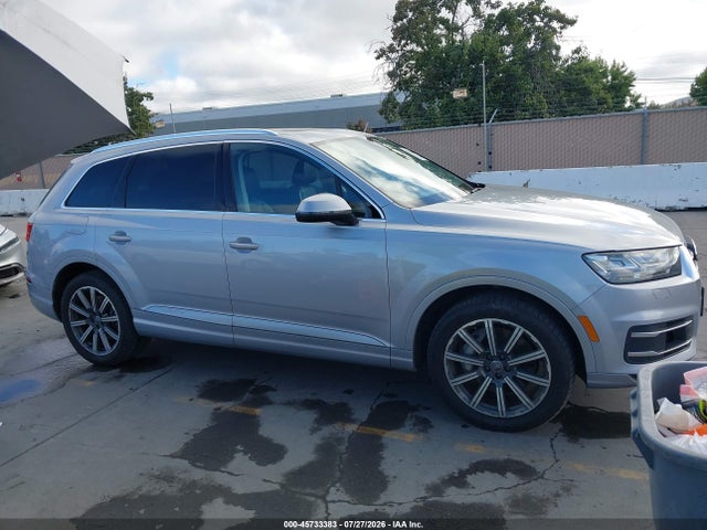 WA1LAAF79HD001439 Audi Q7 3.0t Premium