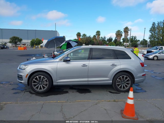 WA1LAAF79HD001439 Audi Q7 3.0t Premium