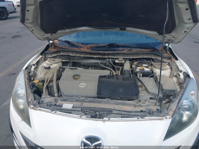 Продаж на аукціоні авто 2011 Mazda Mazda3 S Grand Touring, vin: JM1BL1W62B1444737, номер лоту: 45733387