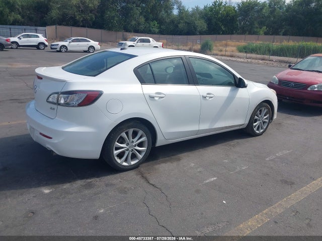 Продаж на аукціоні авто 2011 Mazda Mazda3 S Grand Touring, vin: JM1BL1W62B1444737, номер лоту: 45733387