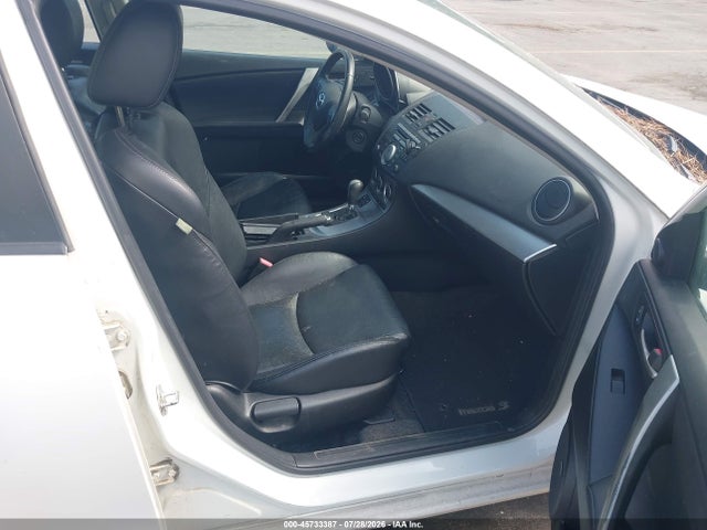 Продаж на аукціоні авто 2011 Mazda Mazda3 S Grand Touring, vin: JM1BL1W62B1444737, номер лоту: 45733387