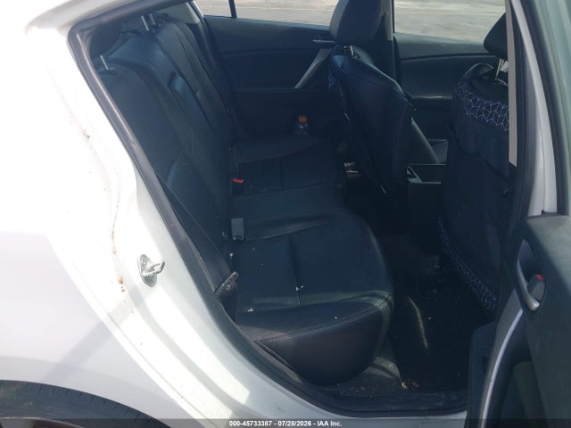 Продаж на аукціоні авто 2011 Mazda Mazda3 S Grand Touring, vin: JM1BL1W62B1444737, номер лоту: 45733387