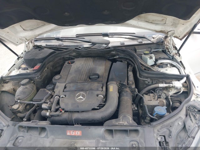 Продажа на аукционе авто 2013 Mercedes-benz C 250 Sport, vin: WDDGF4HB0DA864322, номер лота: 45733398