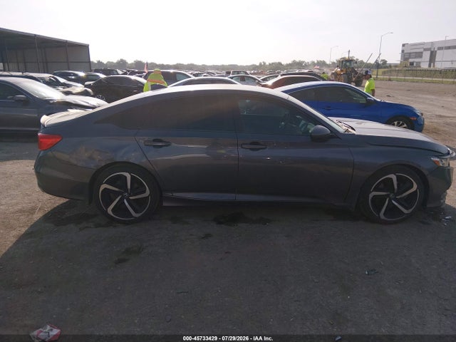 45733429 :رقم المزاد ، 1HGCV1F3XJA145999 vin ، 2018 Honda Accord Sport مزاد بيع