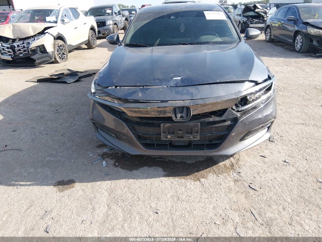 45733429 :رقم المزاد ، 1HGCV1F3XJA145999 vin ، 2018 Honda Accord Sport مزاد بيع