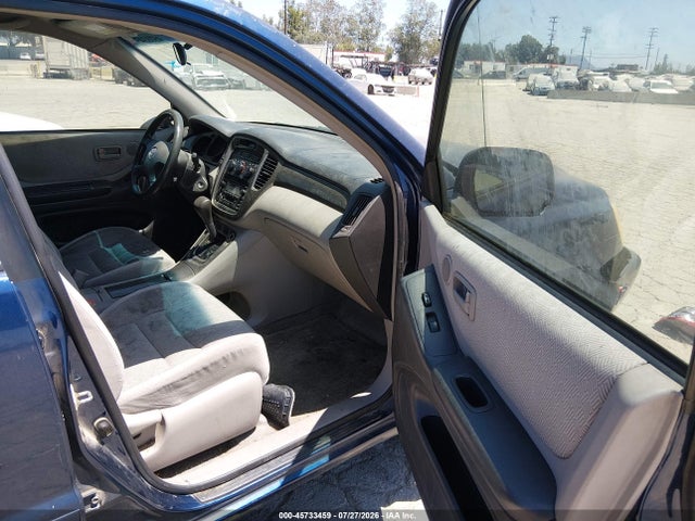 45733459 :رقم المزاد ، JTEGD21A530069109 vin ، 2003 Toyota Highlander مزاد بيع