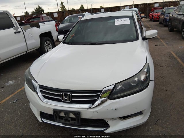 Продажа на аукционе авто 2015 Honda Accord Lx, vin: 1HGCR2F30FA115590, номер лота: 45733472