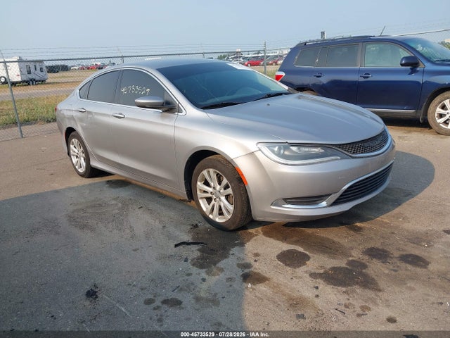 2015 Chrysler 200 Limited მანქანა იყიდება აუქციონზე, vin: 1C3CCCAB7FN617305, აუქციონის ნომერი: 45733529