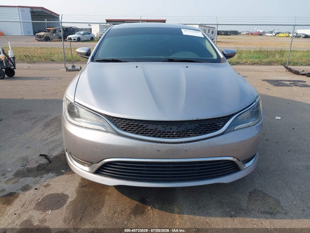 2015 Chrysler 200 Limited მანქანა იყიდება აუქციონზე, vin: 1C3CCCAB7FN617305, აუქციონის ნომერი: 45733529