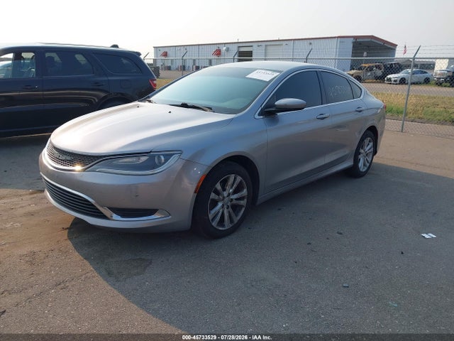 2015 Chrysler 200 Limited მანქანა იყიდება აუქციონზე, vin: 1C3CCCAB7FN617305, აუქციონის ნომერი: 45733529