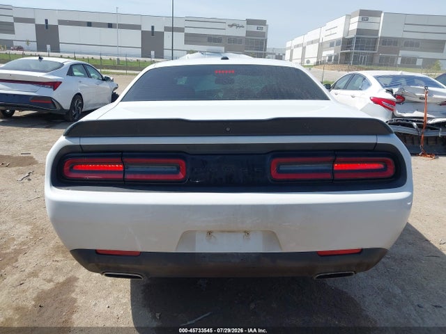 45733545 :رقم المزاد ، 2C3CDZAGXMH555822 vin ، 2021 Dodge Challenger Sxt مزاد بيع