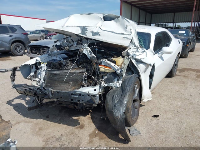 45733545 :رقم المزاد ، 2C3CDZAGXMH555822 vin ، 2021 Dodge Challenger Sxt مزاد بيع