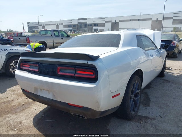 45733545 :رقم المزاد ، 2C3CDZAGXMH555822 vin ، 2021 Dodge Challenger Sxt مزاد بيع
