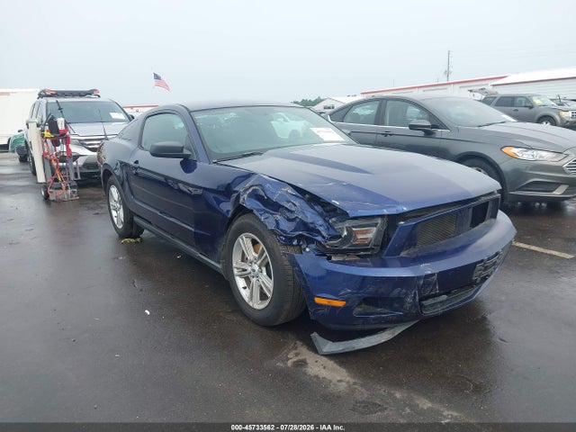 Auction sale of the 2012 Ford Mustang V6, vin: 1ZVBP8AM9C5248935, lot number: 45733562