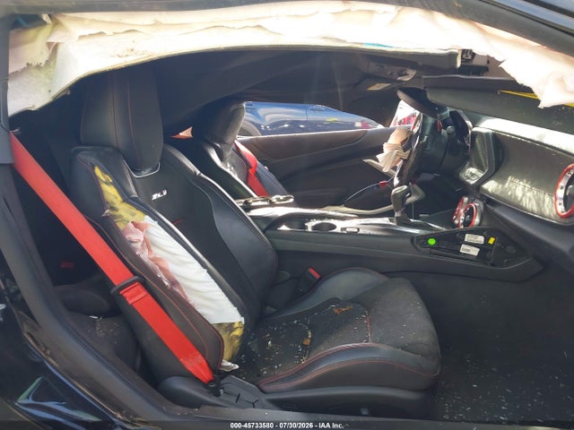 45733580 :رقم المزاد ، 1G1FK1R65H0199858 vin ، 2017 Chevrolet Camaro Zl1 مزاد بيع