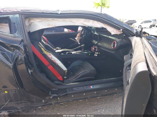 45733580 :رقم المزاد ، 1G1FK1R65H0199858 vin ، 2017 Chevrolet Camaro Zl1 مزاد بيع