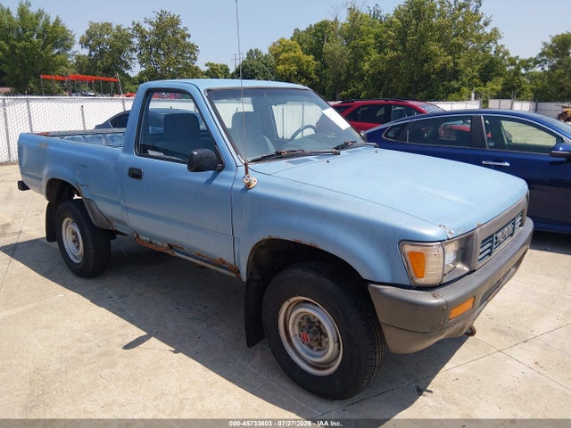 1989 Toyota Pickup 1/2 Ton Sht Wheelbase Dlx მანქანა იყიდება აუქციონზე, vin: JT4RN01P2K4016524, აუქციონის ნომერი: 45733603