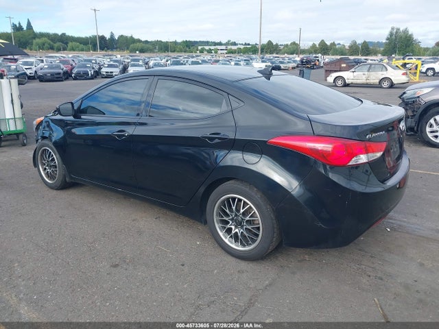 Продажа на аукционе авто 2013 Hyundai Elantra Gls, vin: KMHDH4AEXDU648984, номер лота: 45733605