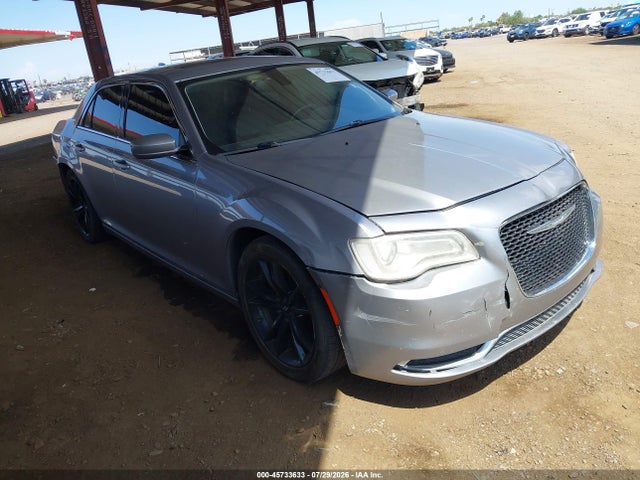 Chrysler 300 Limited 2015 2C3CCAAG4FH796606 главное изображение