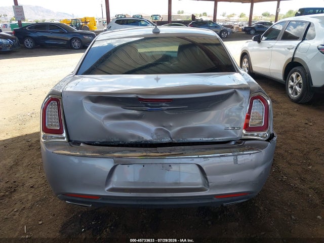 Chrysler 300 Limited 2015 2C3CCAAG4FH796606 Image 16