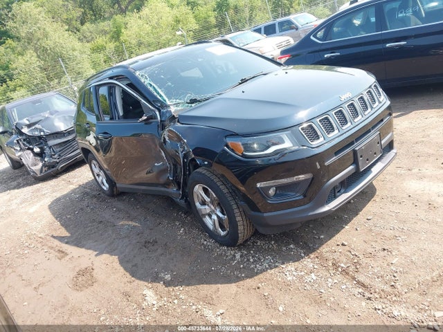 45733644 :رقم المزاد ، 3C4NJCBB1JT285931 vin ، 2018 Jeep Compass Latitude Fwd مزاد بيع