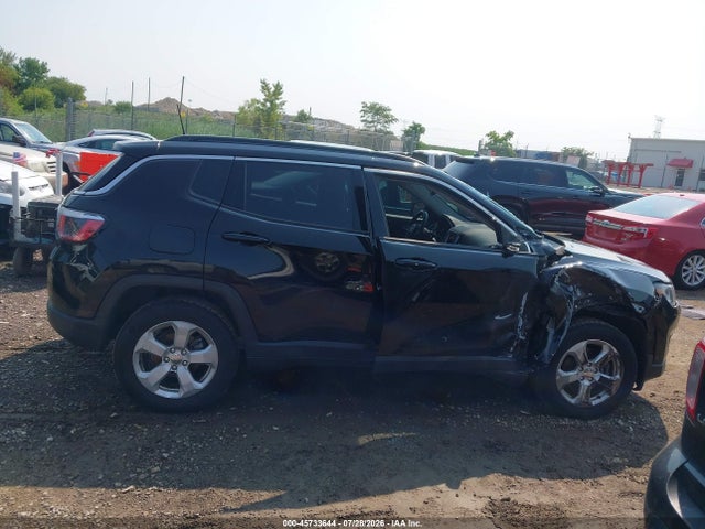 Продаж на аукціоні авто 2018 Jeep Compass Latitude Fwd, vin: 3C4NJCBB1JT285931, номер лоту: 45733644