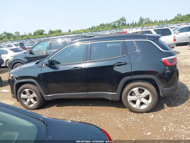 Продаж на аукціоні авто 2018 Jeep Compass Latitude Fwd, vin: 3C4NJCBB1JT285931, номер лоту: 45733644