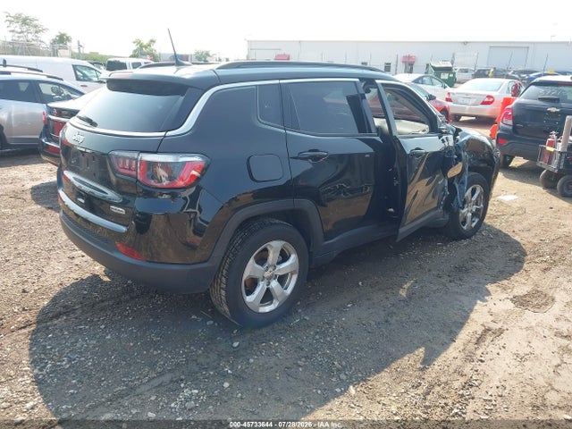 Продаж на аукціоні авто 2018 Jeep Compass Latitude Fwd, vin: 3C4NJCBB1JT285931, номер лоту: 45733644