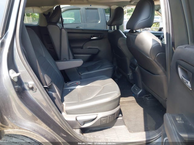 Toyota Highlander Xle 2020 5TDGZRAHXLS006936 Image 8