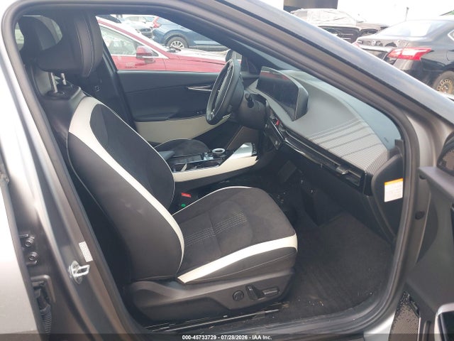 KIA Ev6 Gt-line 2022 KNDC4DLC5N5081618 Image 5