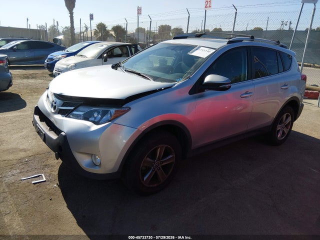 Toyota Rav4 Xle 2015 2T3WFREV9FW175594 Image 2